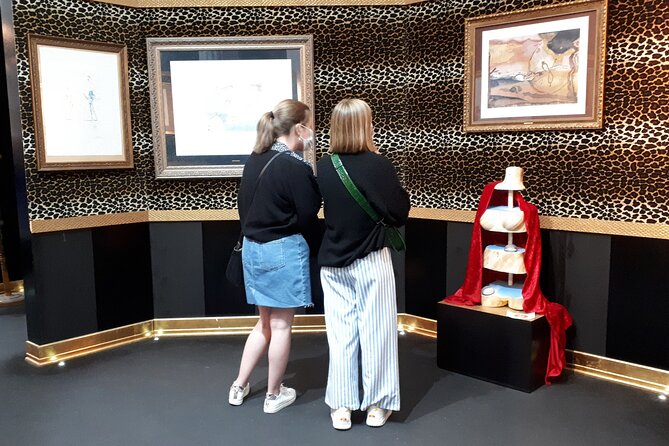 Salvador Dalí Exhibition in Bruges Admission Ticket - Staff help, and the shop with certified pieces