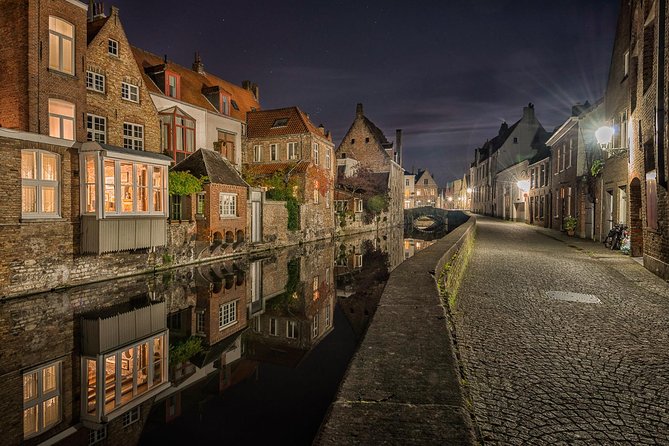 "Shades of Brugge" Photo Tour - 3hr private city tour & workshop - The Holy Blood Basilica stop: free entry, great practice material