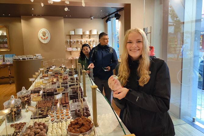 Tasty massage chocolate and spicy stories! - Stop 1: Markt carriage ride and the sights that set the tone