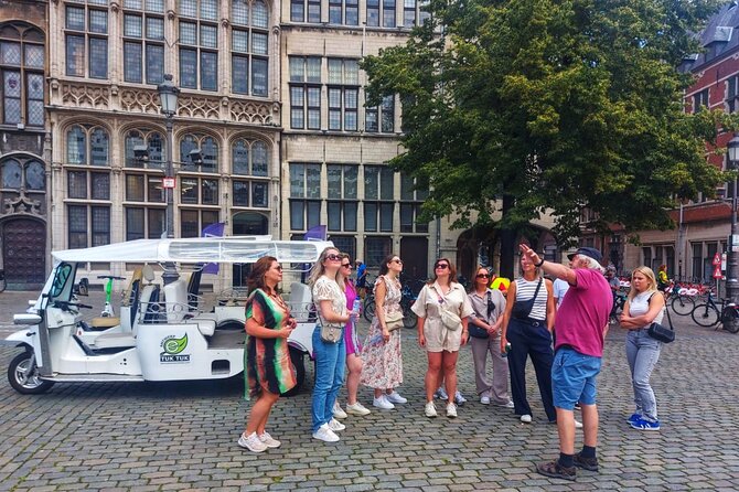 TukTuk Tour through historic Antwerp 2.5h - Vleeshuis stop: quick look at a medieval guild house