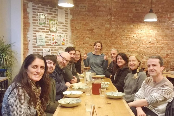 Walking food tour: Introduction to Ghent through food - Stop 2: A quirky artist street and a chance to create