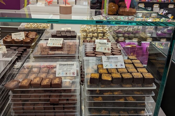 Walking Tour with Hot Chocolate and Chocolate Tasting - The Chocolate Part: Three Artisanal Tastings Plus Waffle Cookies