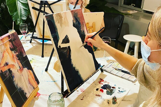 Wine and Painting Workshop Experience in Brussels - Materials and the Photo Reference Rule